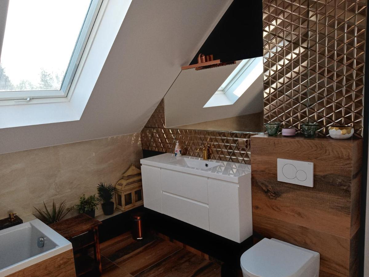 Dom Z Ogrodem Villa Laka  Exteriör bild