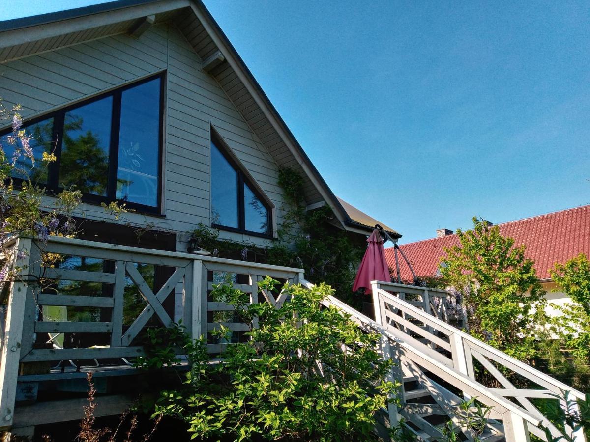 Dom Z Ogrodem Villa Laka  Exteriör bild